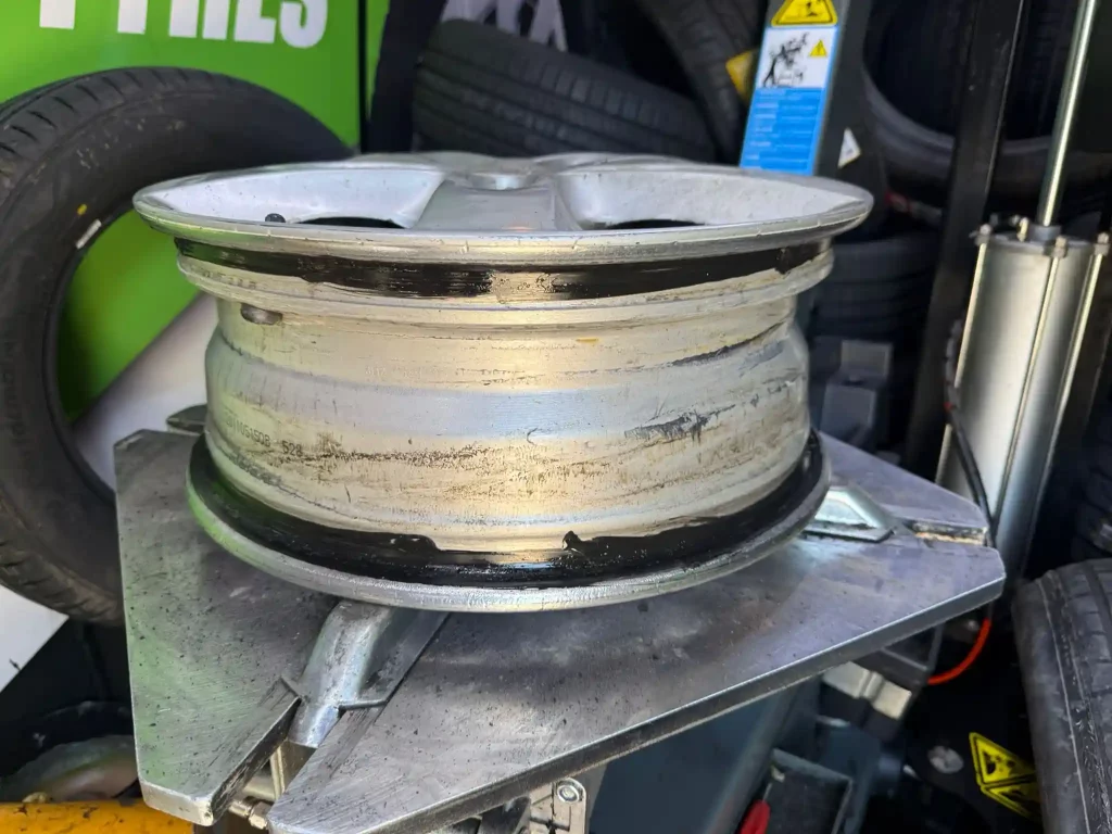 Wheel Rim Preparation – Mobile Tyre Fitting Service Process