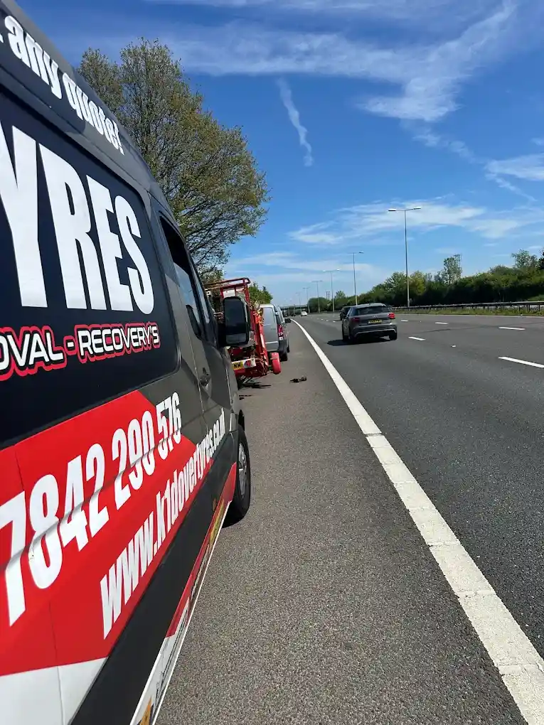 Roadside Mobile Tyre Fitting 22 Roadside Mobile Tyre Fitting